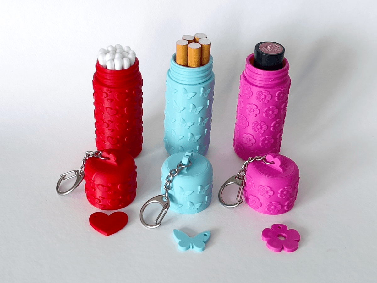 Ornamentli lab bo'yog'i qutisi - brelok